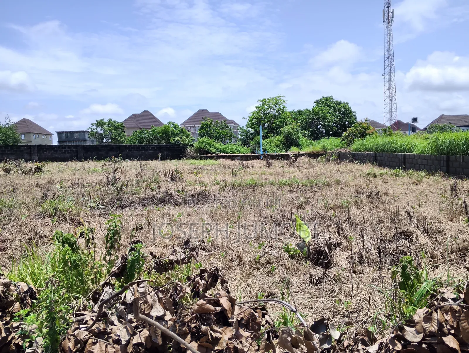 Residential Plot in Idu