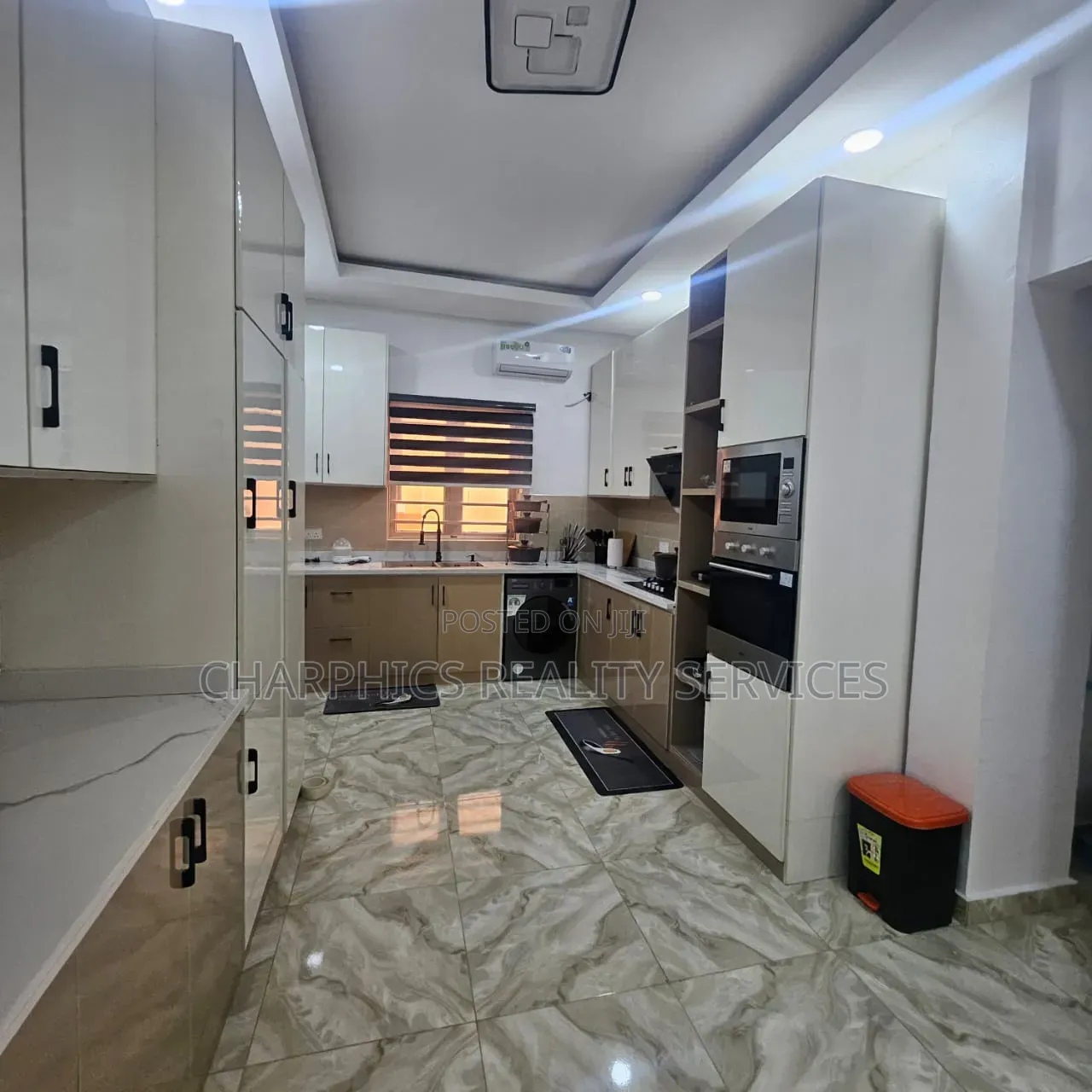 Furnished 3bdrm Apartment in Shonibare Estate for rent in Shonibare Estate