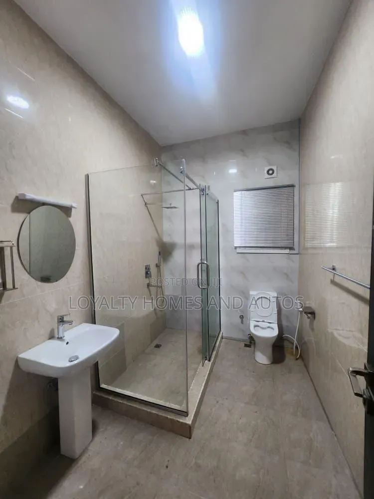 3bdrm House in Omole Phase 1 for sale in Omole Phase 1