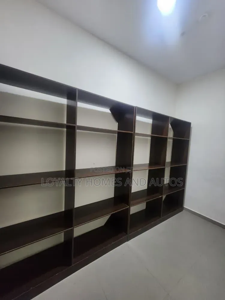 3bdrm House in Omole Phase 1 for sale in Omole Phase 1