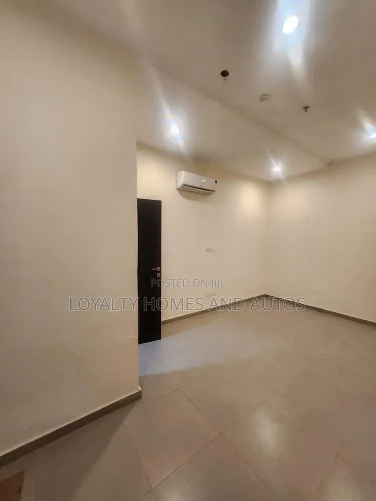 8bdrm Block of Flats in Opebi for rent in Opebi