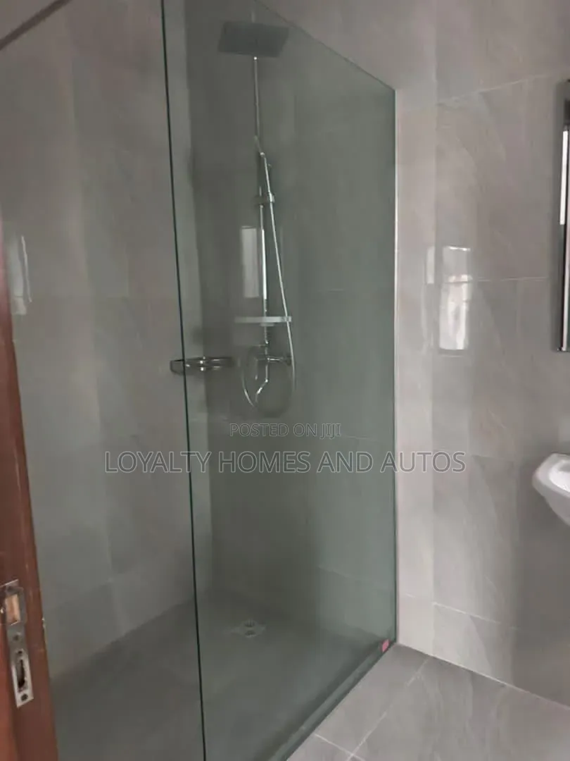 4bdrm Duplex in Lekki Phase 1 for sale in Lekki Phase 1