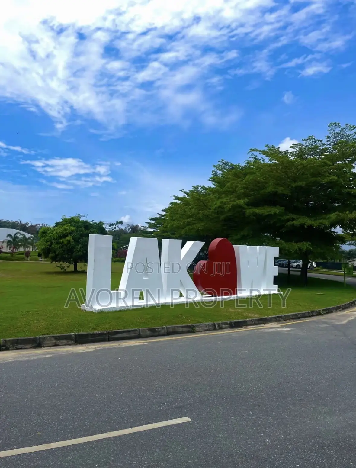 Lakeside 3 Bedroom Apartment With Nature View in Lakowe
