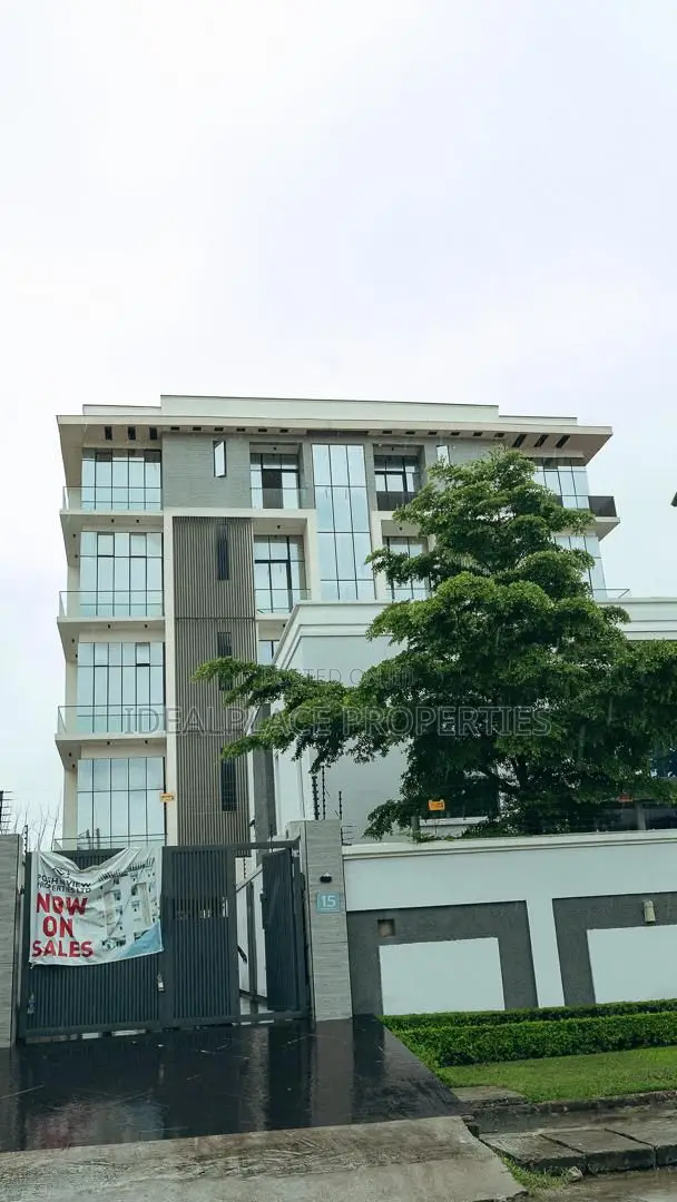 Furnished 3bdrm Apartment in Lekki Phase 1 for rent in Lekki Phase 1