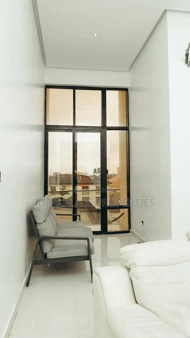 Furnished 3bdrm Apartment in Lekki Phase 1 for rent in Lekki Phase 1