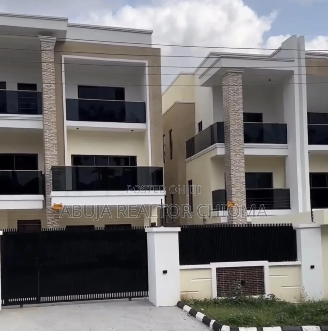 5bdrm Duplex in Gwarinpa Main, Abuja for sale in Gwarinpa