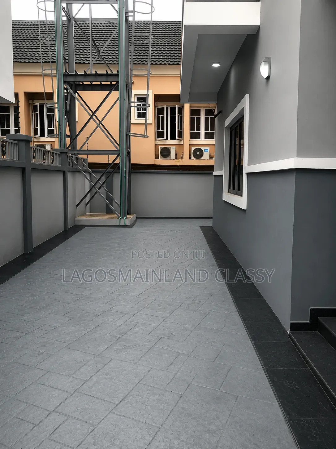 5bdrm Duplex in Magodo Phase 2 for sale in GRA Phase 2 Shangisha