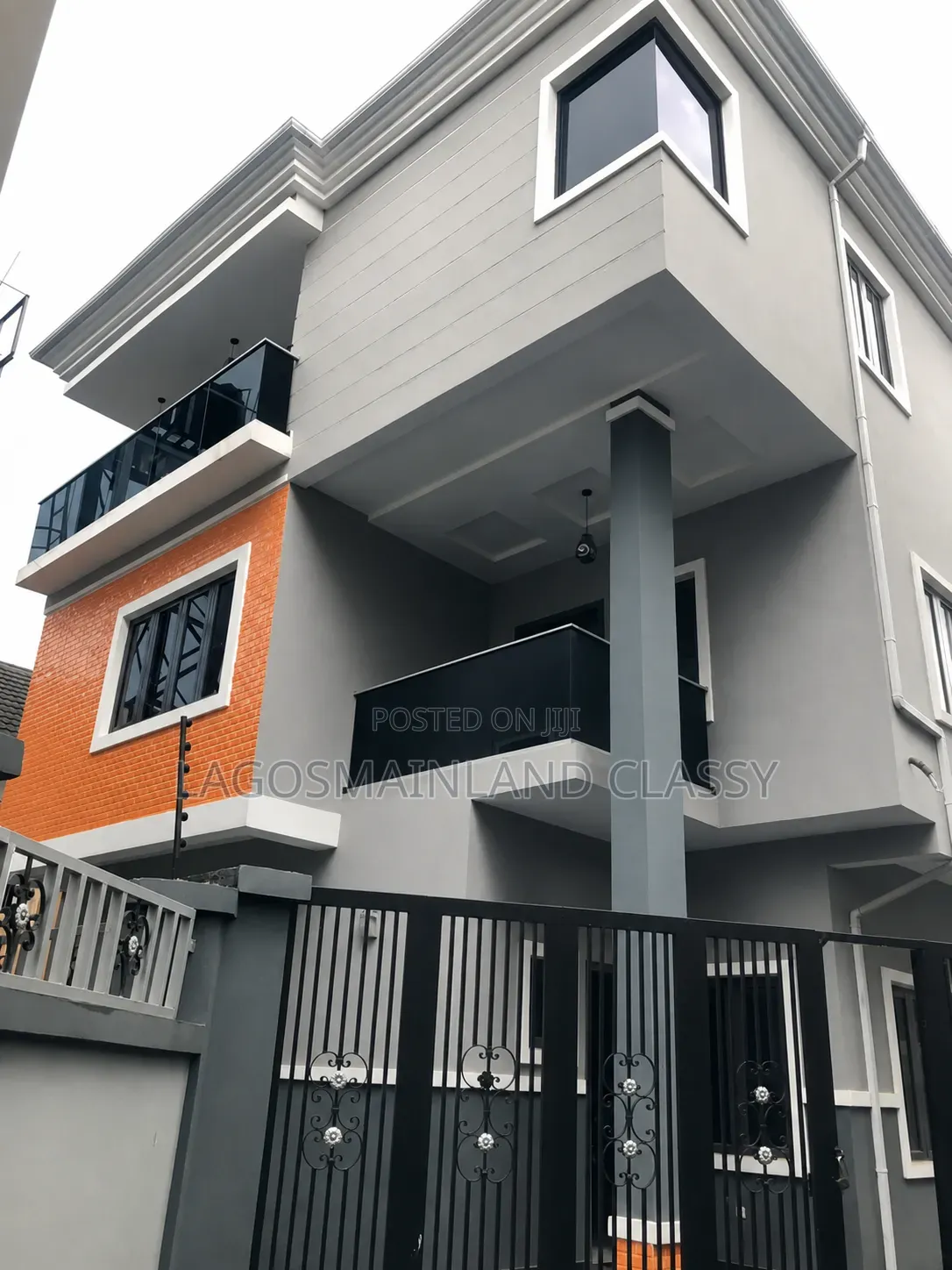 5bdrm Duplex in Magodo Phase 2 for sale in GRA Phase 2 Shangisha