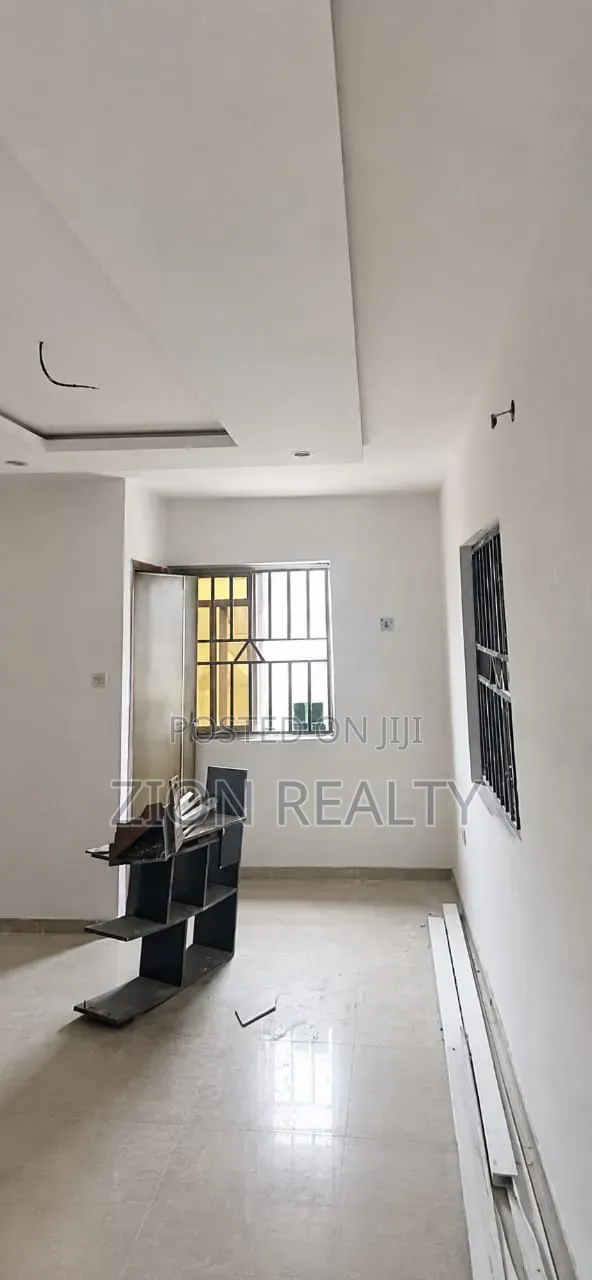 Mini Flat in Ogunfayo, Awoyaya for rent in Awoyaya