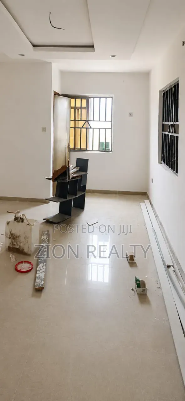 Mini Flat in Ogunfayo, Awoyaya for rent in Awoyaya