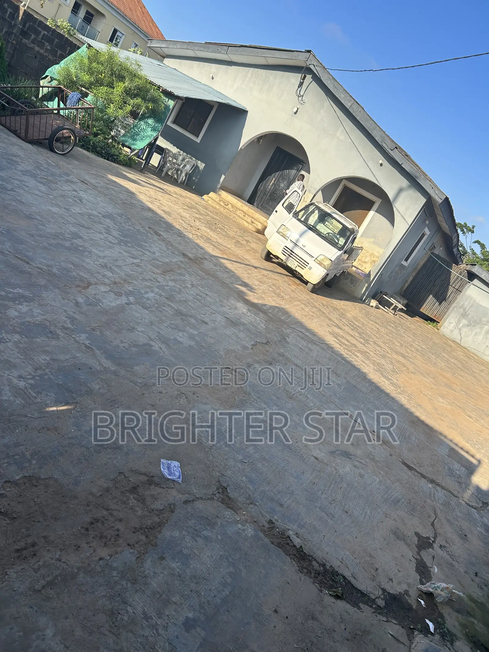 3bdrm Bungalow in Ayobo for sale in Ayobo