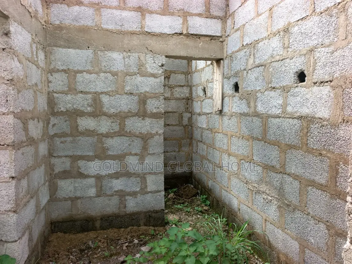 5bdrm Duplex in Dorita Estate, FHA for sale in FHA