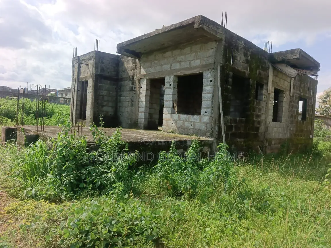 4bdrm Duplex in Dorita Estate, FHA for sale in FHA