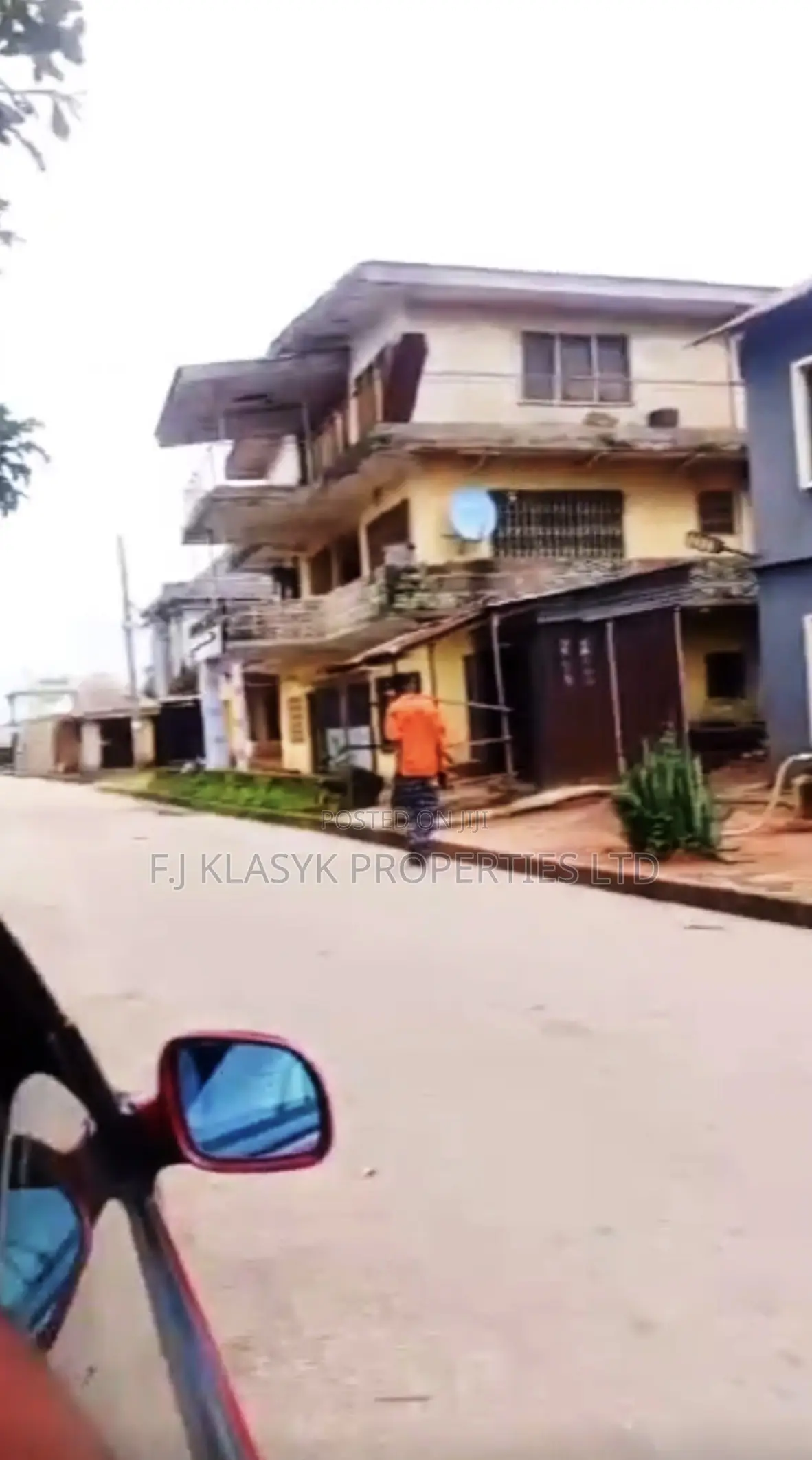 8bdrm Block of Flats in Benin City for sale in Benin City
