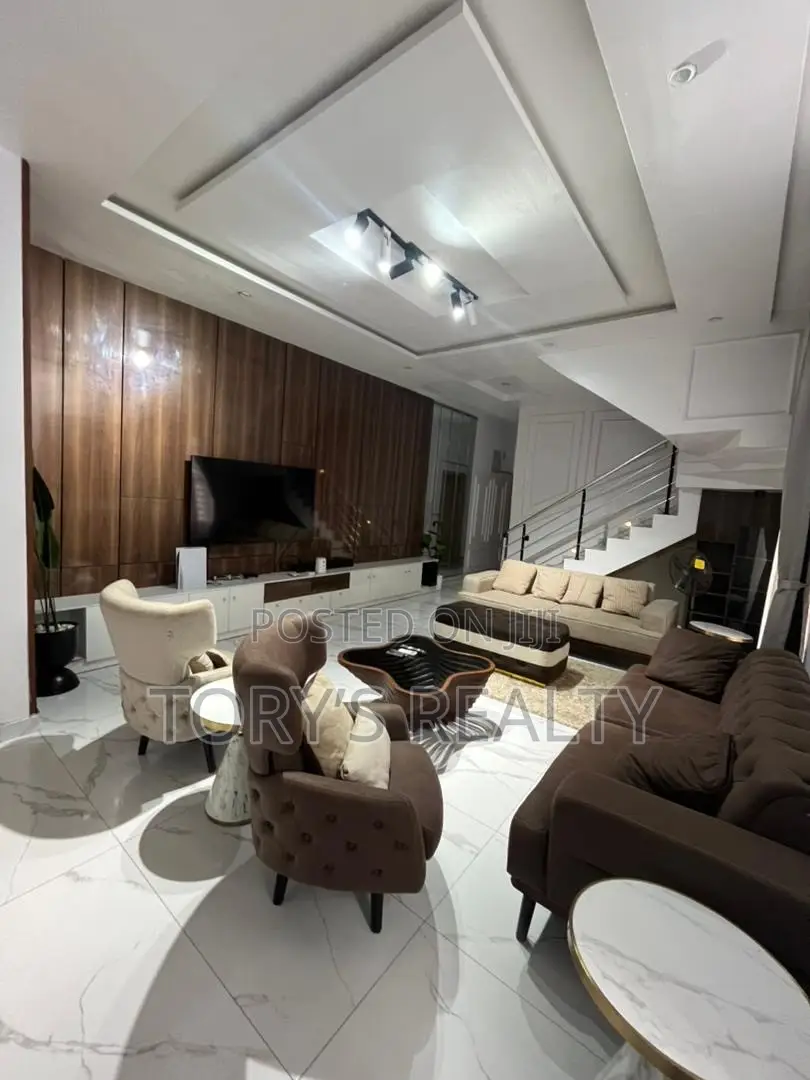 Furnished 4bdrm Duplex in Ikota for rent in Ikota