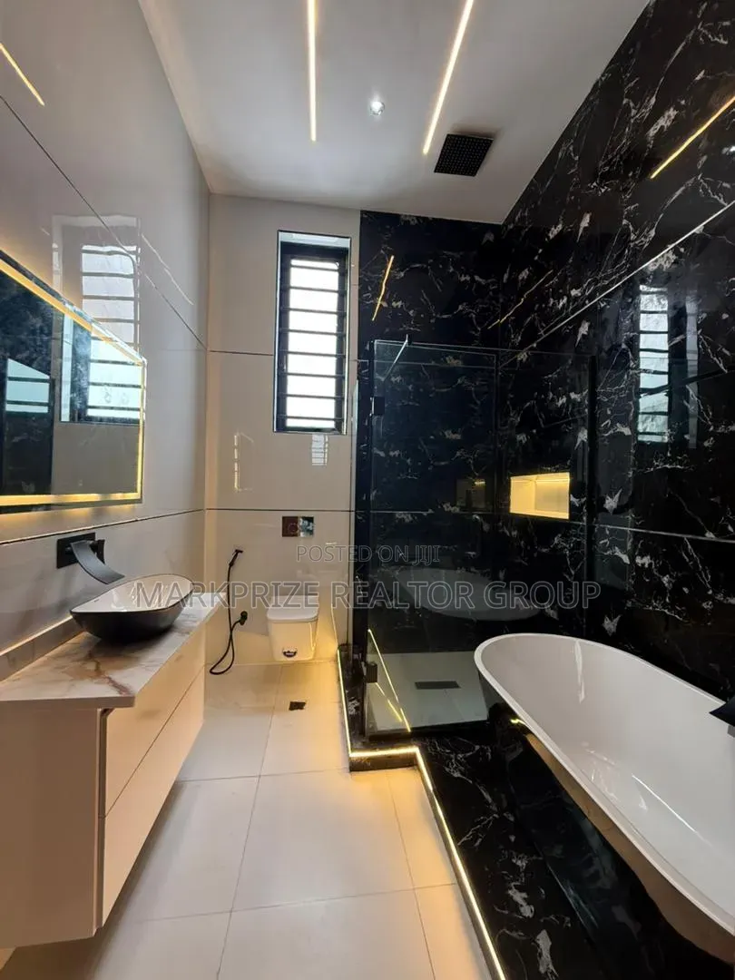 4bdrm Duplex in Ikota Lekki Lagos for sale in Ikota