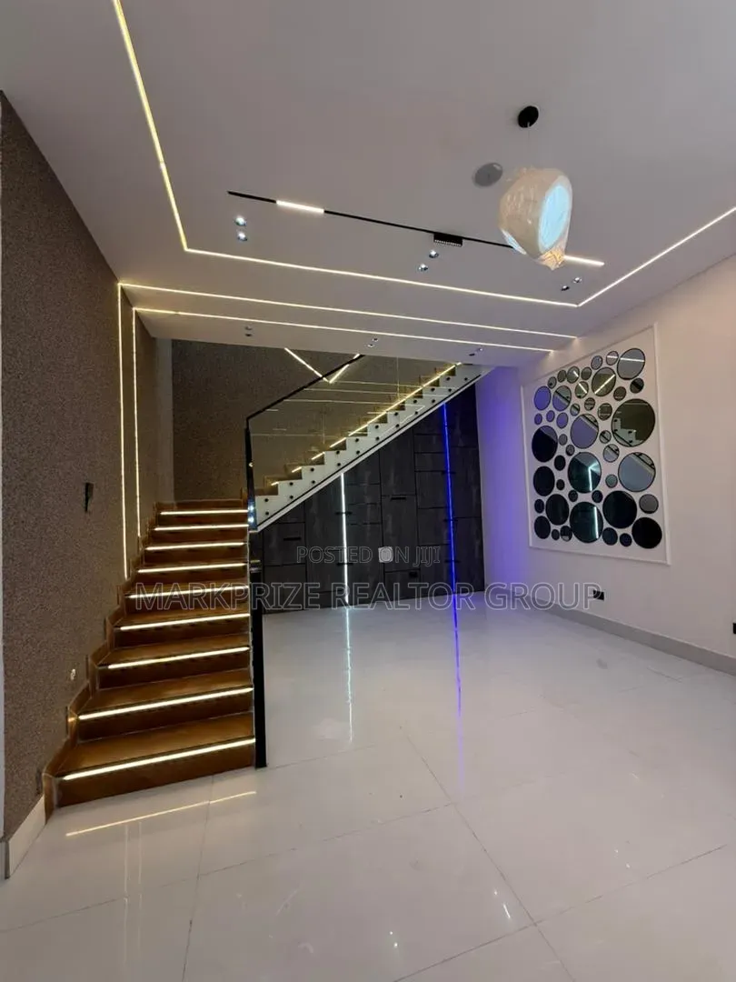 4bdrm Duplex in Ikota Lekki Lagos for sale in Ikota