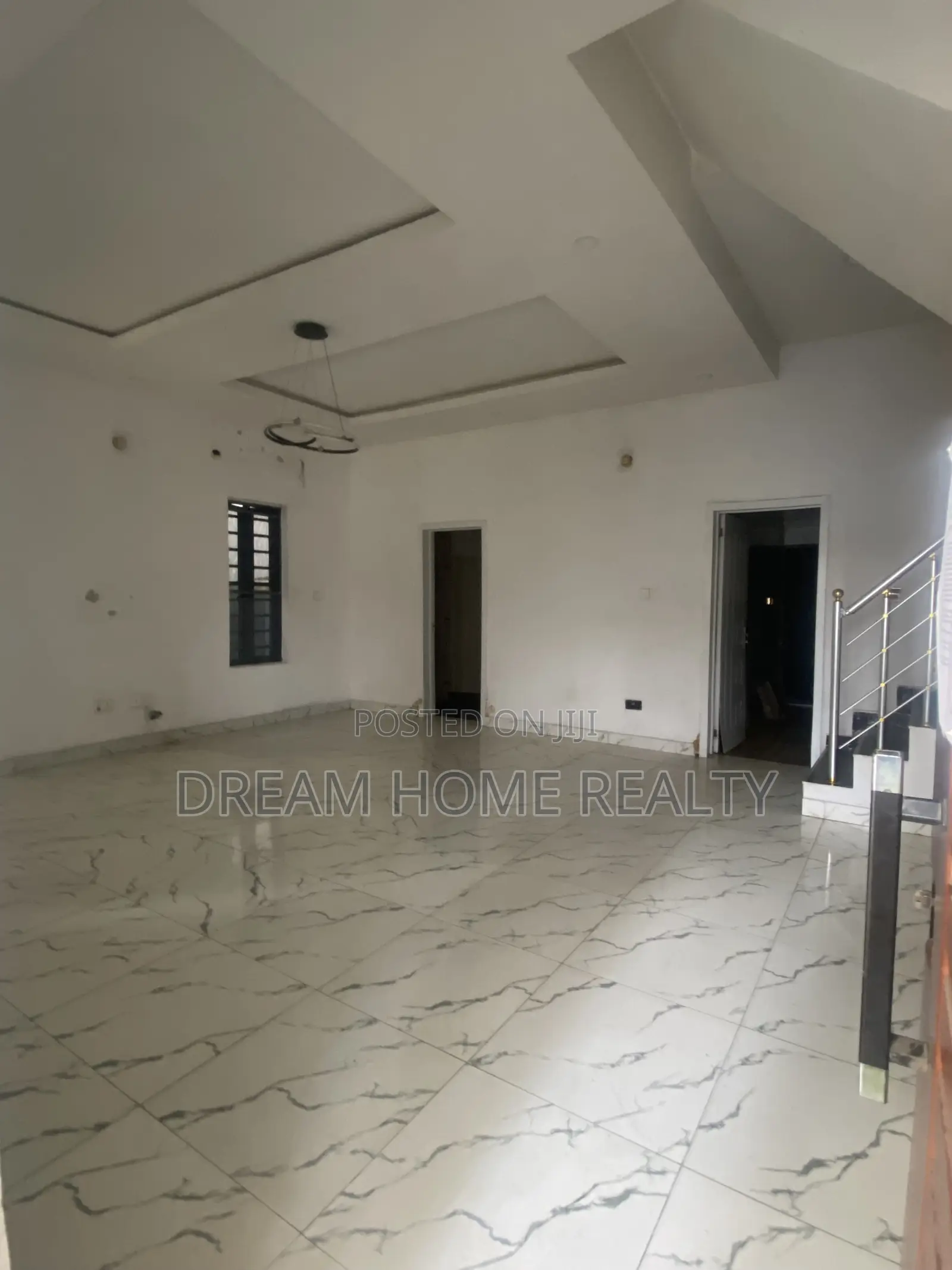 4bdrm Duplex in Ikota for sale in Ikota