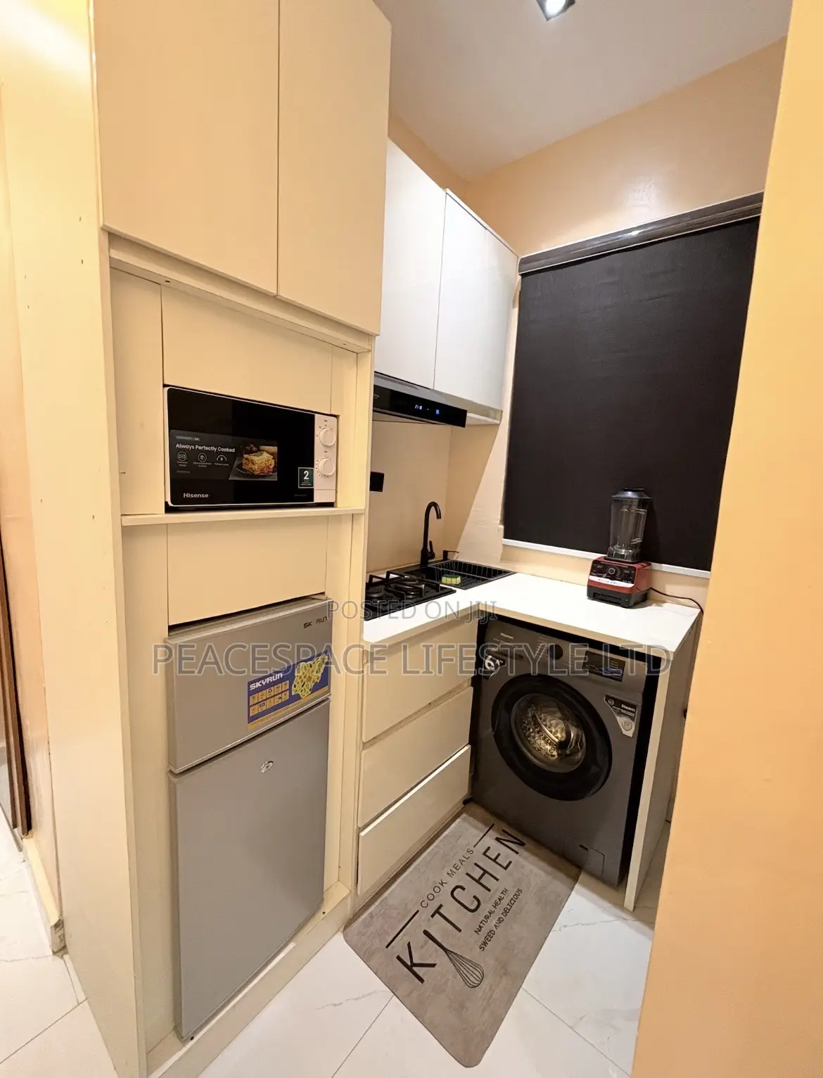 Elegant One Bedroom With Balcony Sabo Yaba in Sabo / Yaba