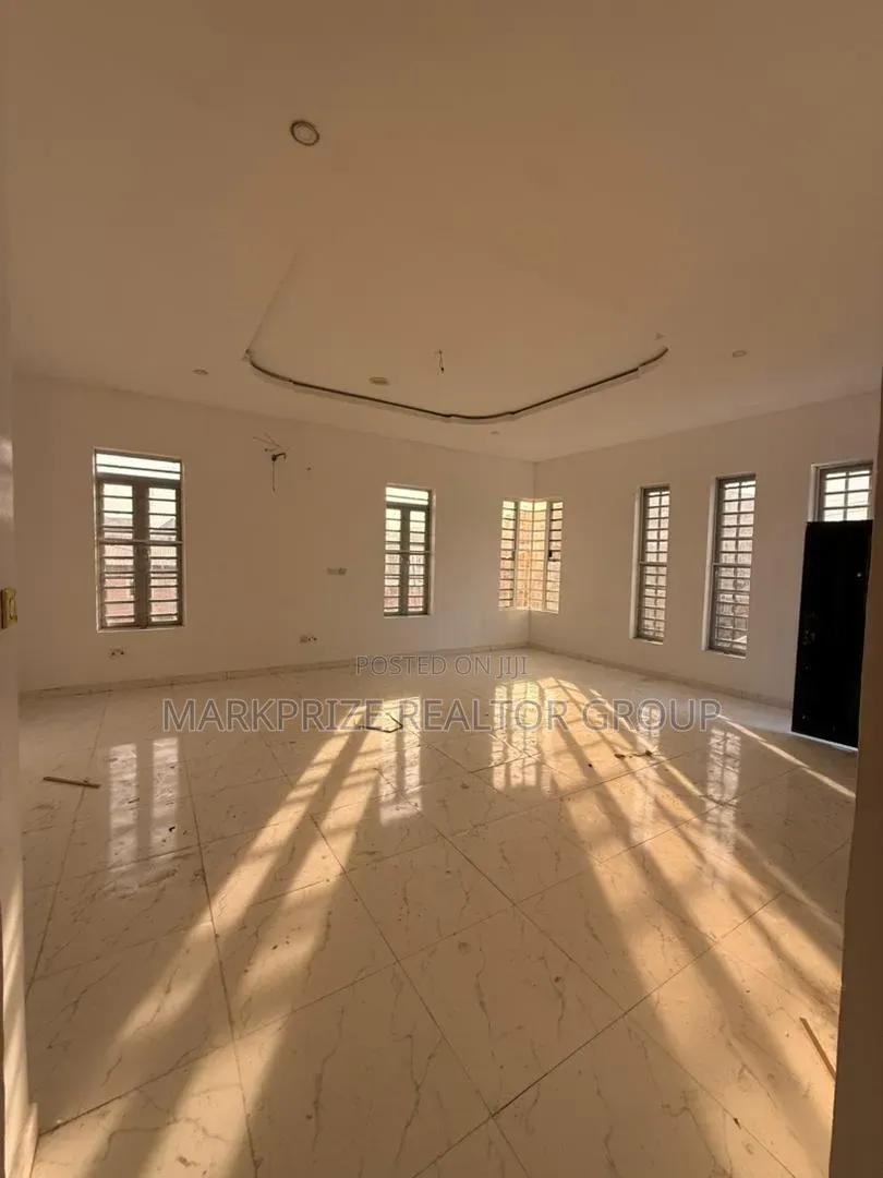 4bdrm Duplex in Ikota Lekki Lagos for sale in Ikota