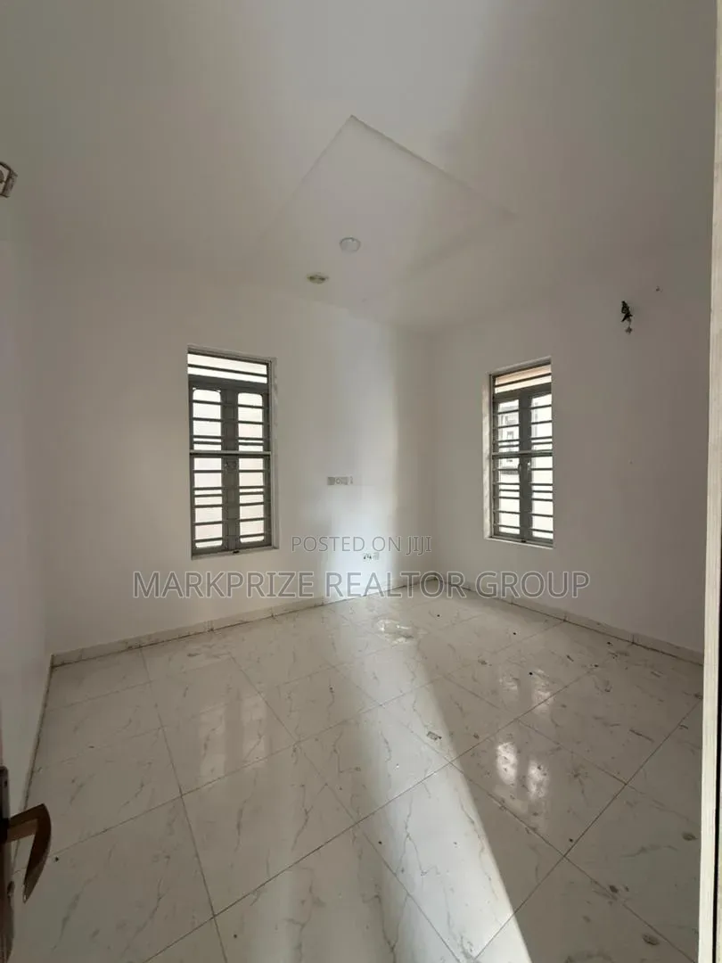4bdrm Duplex in Ikota Lekki Lagos for sale in Ikota