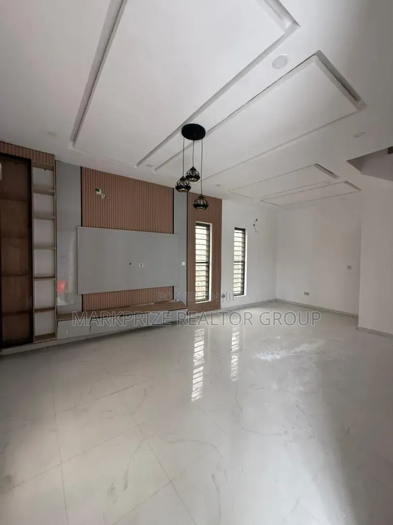 4bdrm Duplex in Ikota Lekki Lagos for sale in Ikota
