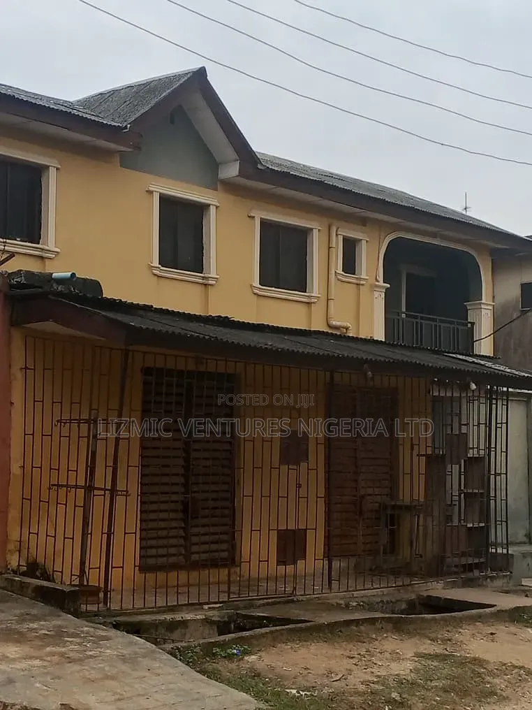 Furnished 3bdrm Block of Flats in Ijegun for sale in Ijegun