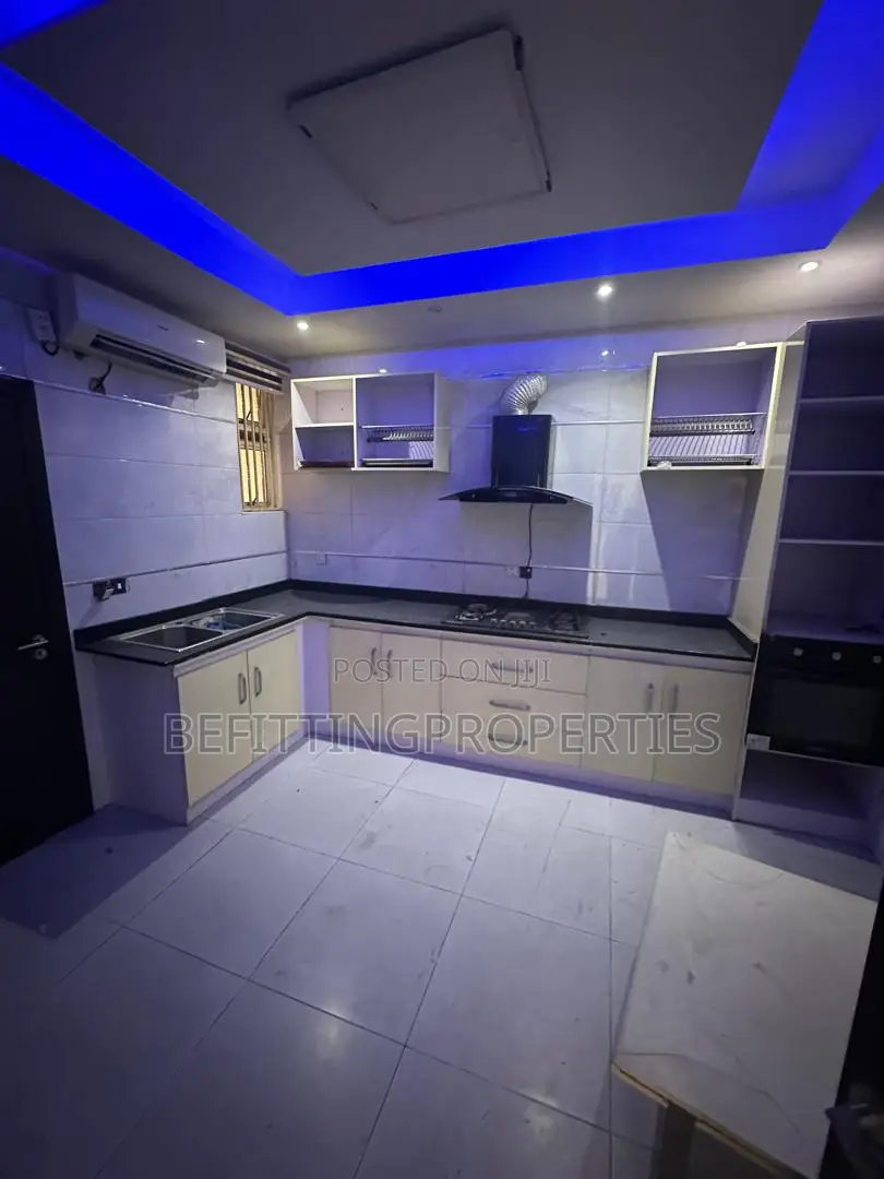 3bdrm Apartment in Parkview Estate for rent in Parkview Estate
