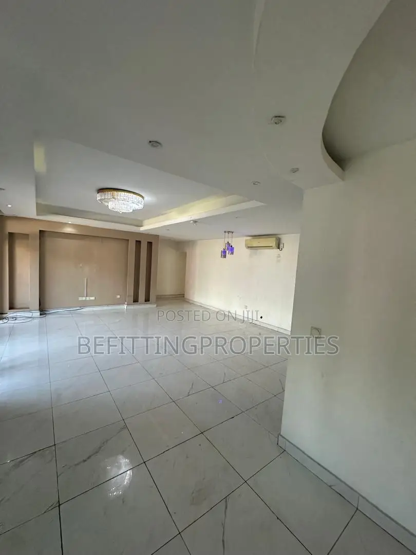 3bdrm Apartment in Parkview Estate for rent in Parkview Estate