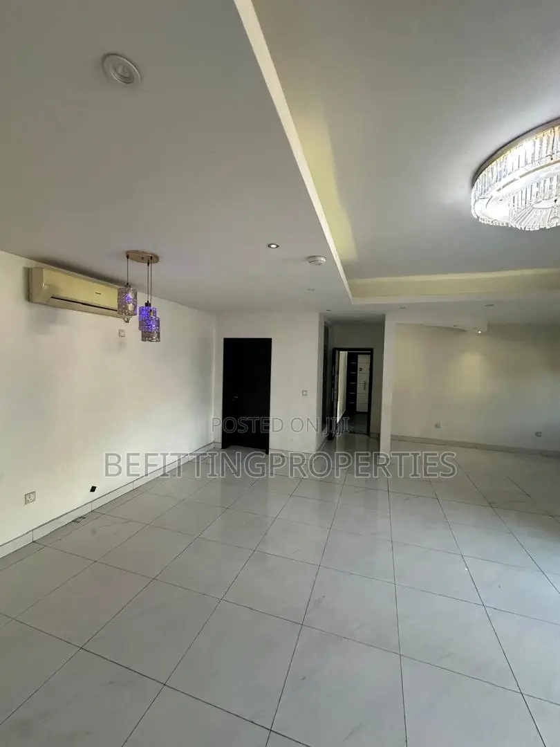 3bdrm Apartment in Parkview Estate for rent in Parkview Estate