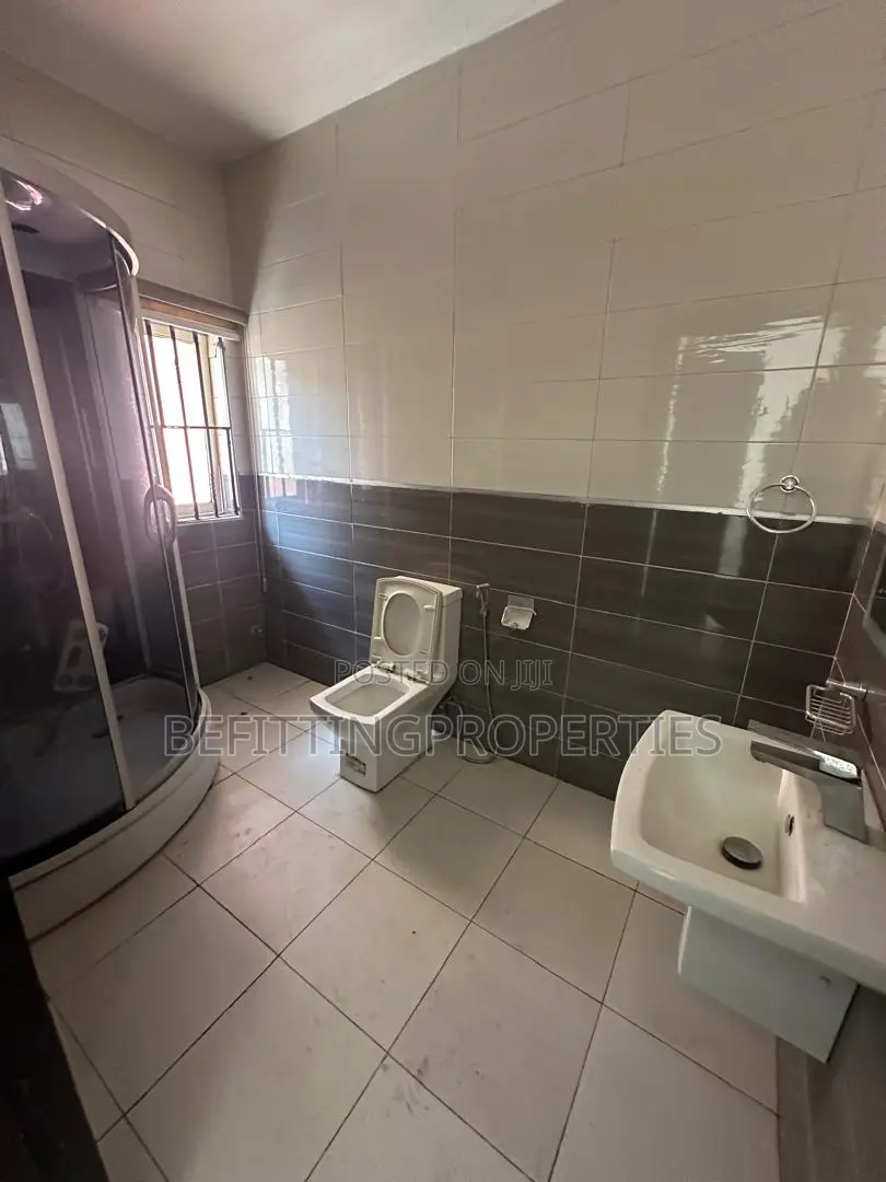 3bdrm Apartment in Parkview Estate for rent in Parkview Estate