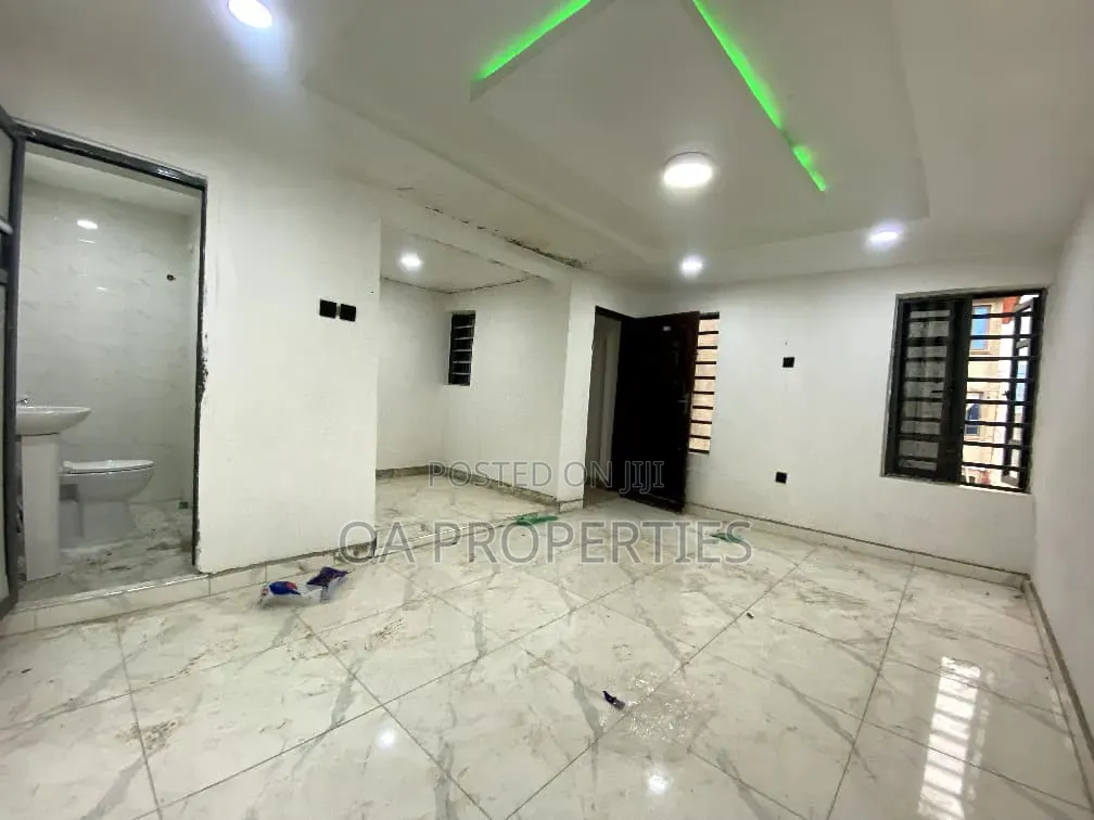 1bdrm Apartment in Agbowo Ui Axis, Bodija for rent in Bodija