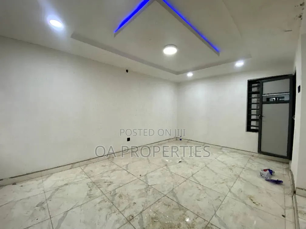 1bdrm Apartment in Agbowo Ui Axis, Bodija for rent in Bodija