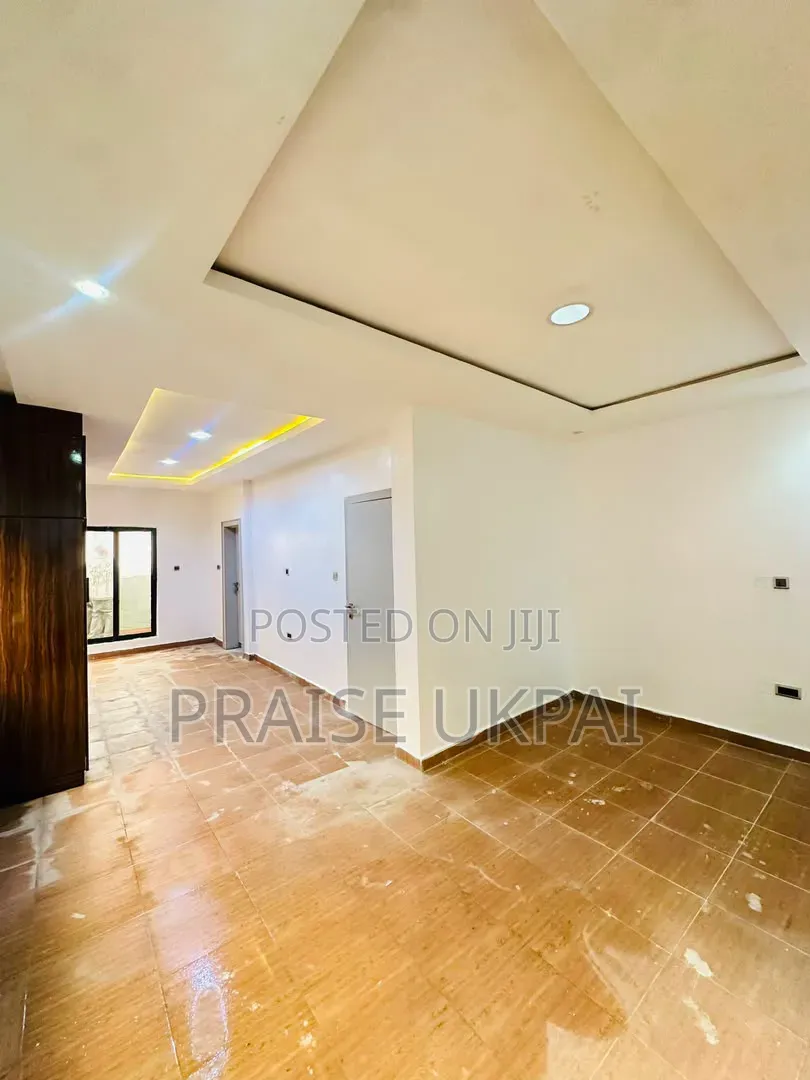 Furnished 3bdrm Duplex in Ajah, Off Lekki-Epe Expressway for sale in Off Lekki-Epe Expressway