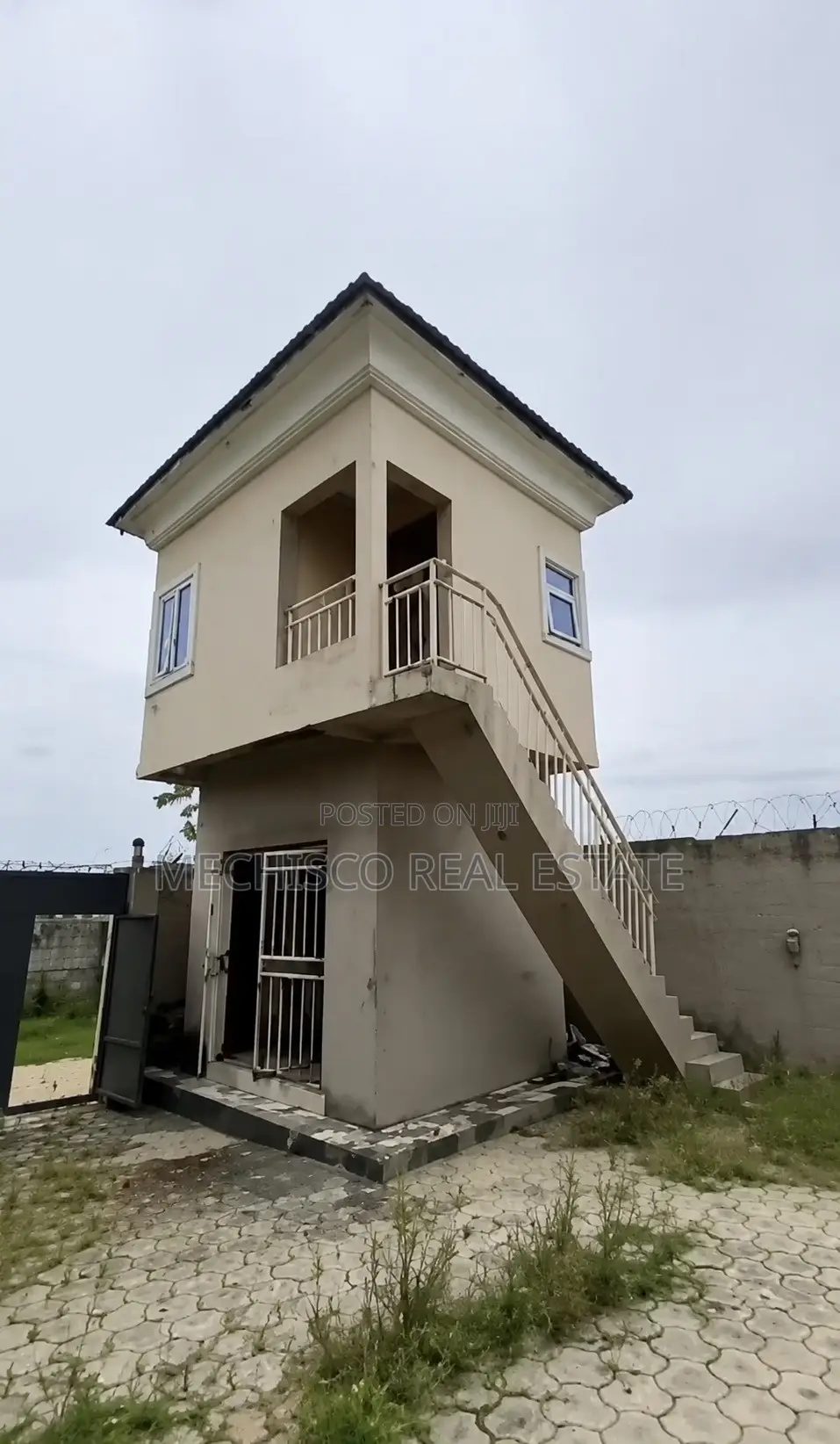 2bdrm Block of Flats in Obio-Akpor for sale in Obio-Akpor