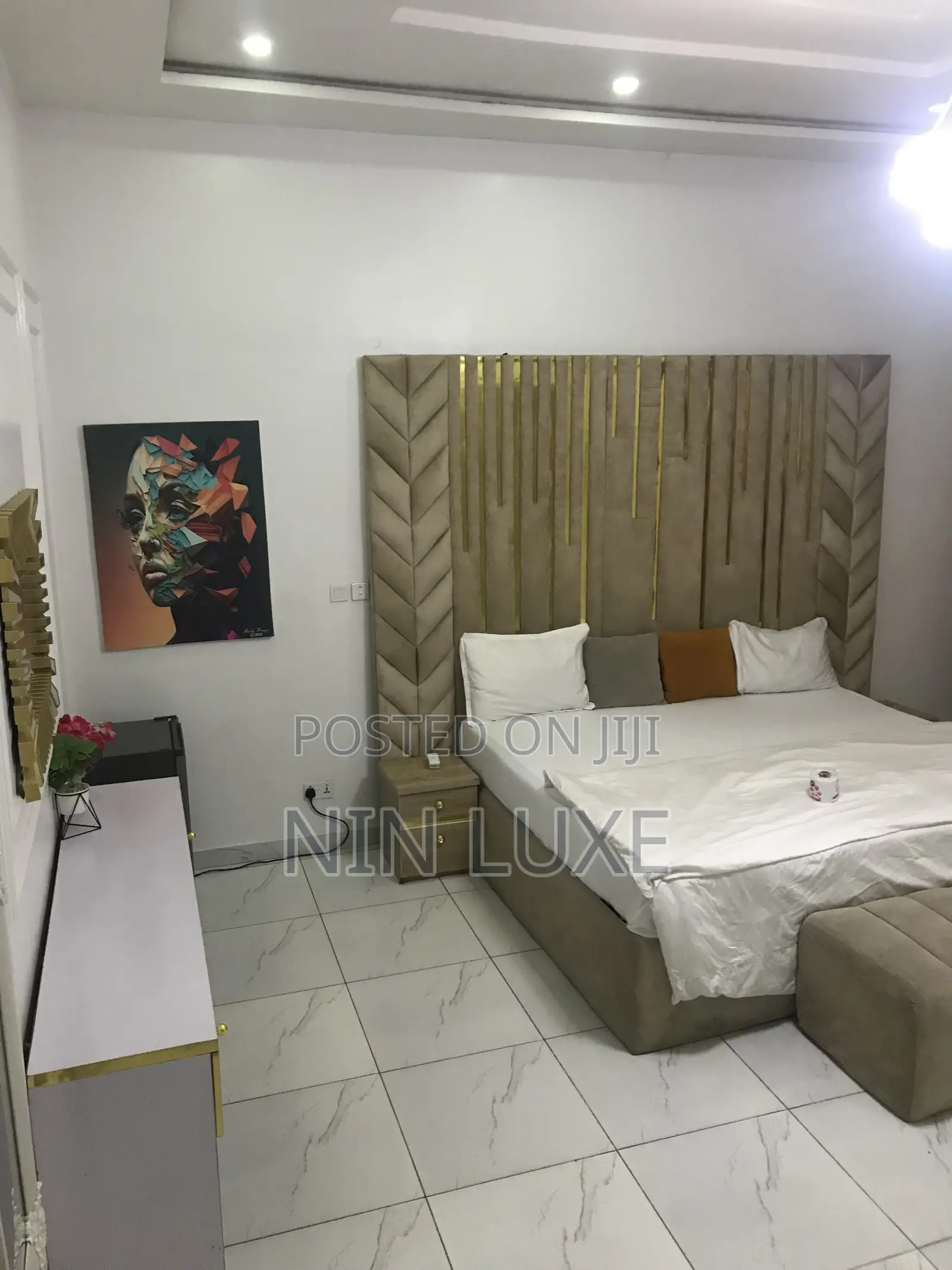 A Beautiful Room en-Suite in a Luxurious Shared Apartment in Lekki Phase 2