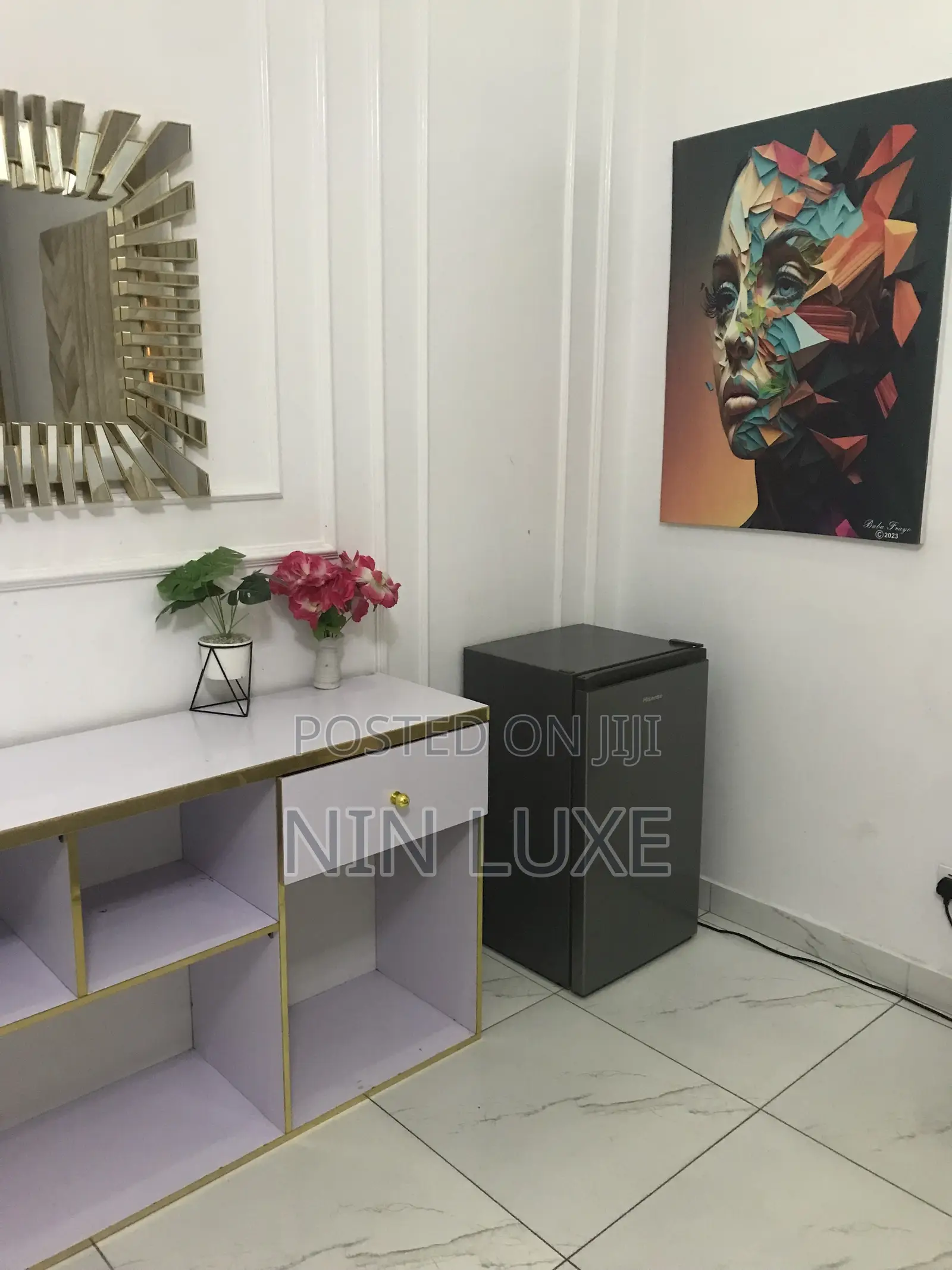 A Beautiful Room en-Suite in a Luxurious Shared Apartment in Lekki Phase 2