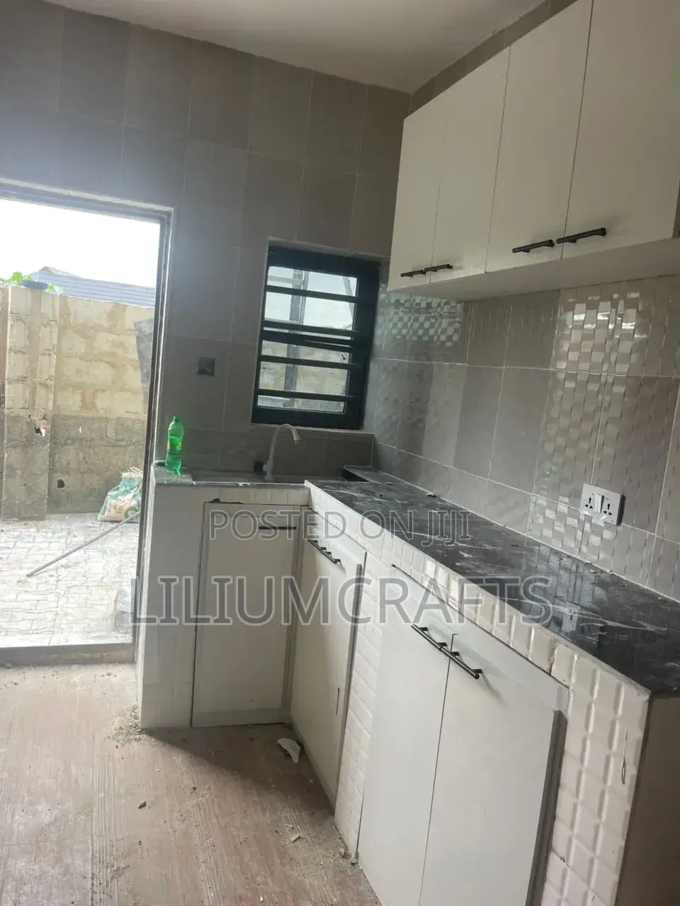 2bdrm Bungalow in Igbogbo for rent in Igbogbo