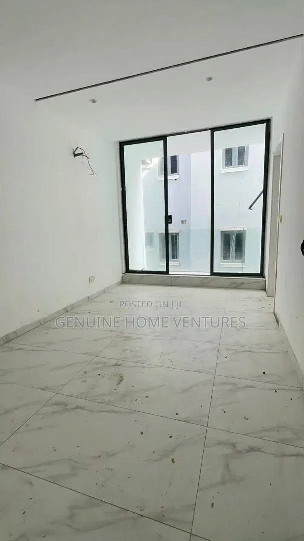 2bdrm Apartment in Lekki Phase 1 for sale in Lekki Phase 1