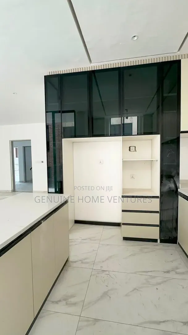 2bdrm Apartment in Lekki Phase 1 for sale in Lekki Phase 1
