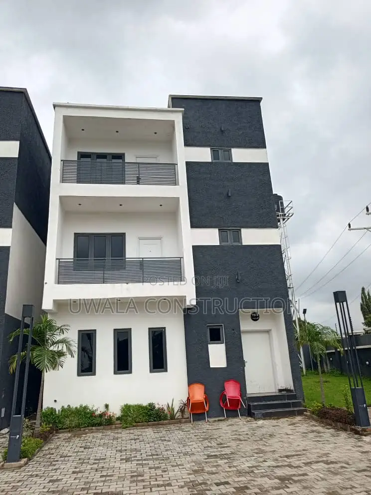 4bdrm Duplex in Kado for sale in Kado