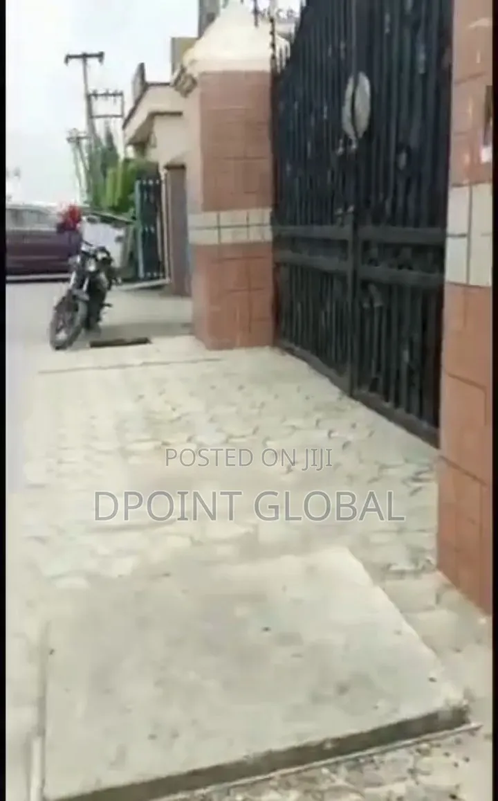 4000sqm of Land in Ikeja in Alausa