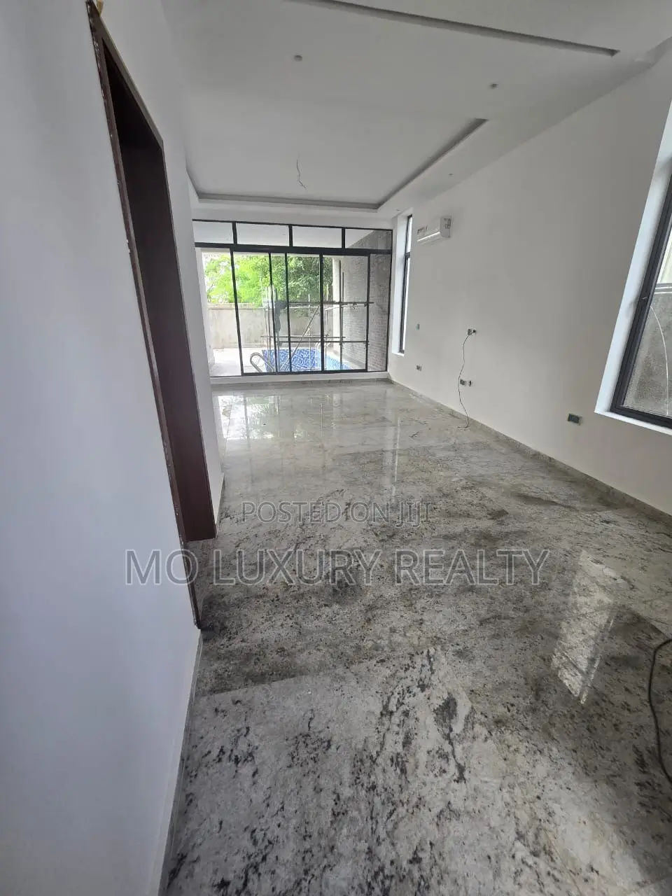 6bdrm Duplex in Banana Island for rent in Banana Island