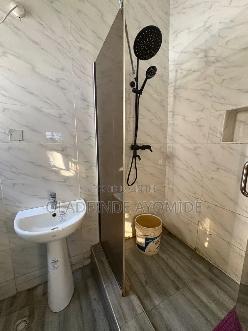 Studio Apartment in Chevron for rent in Chevron