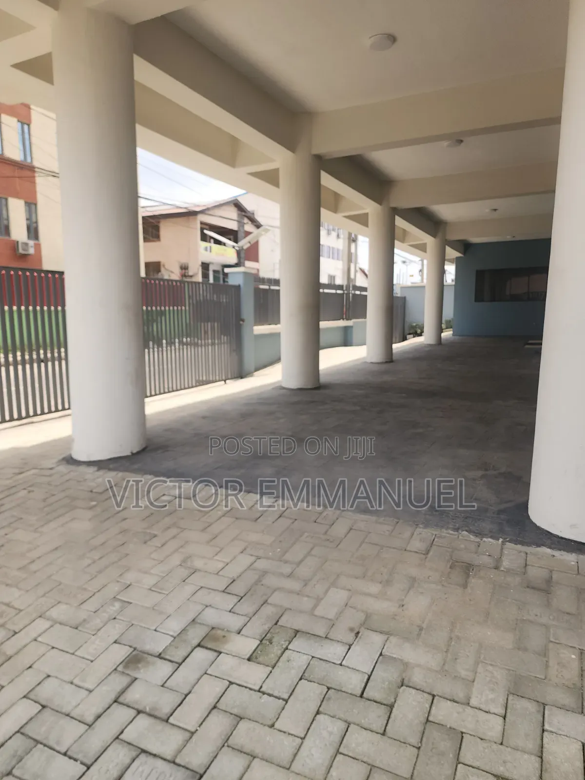 Newly Built 170sqm Open Plan Office Available in Sabo / Yaba