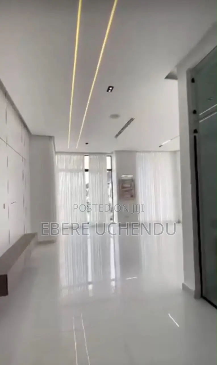 5bdrm Duplex in Orchid Lekki for sale in Lekki