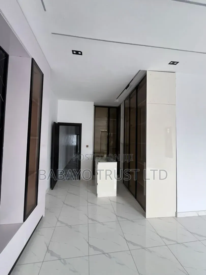 4bdrm Duplex in Orchid Estate, Lekki Phase 2 for sale in Lekki Phase 2