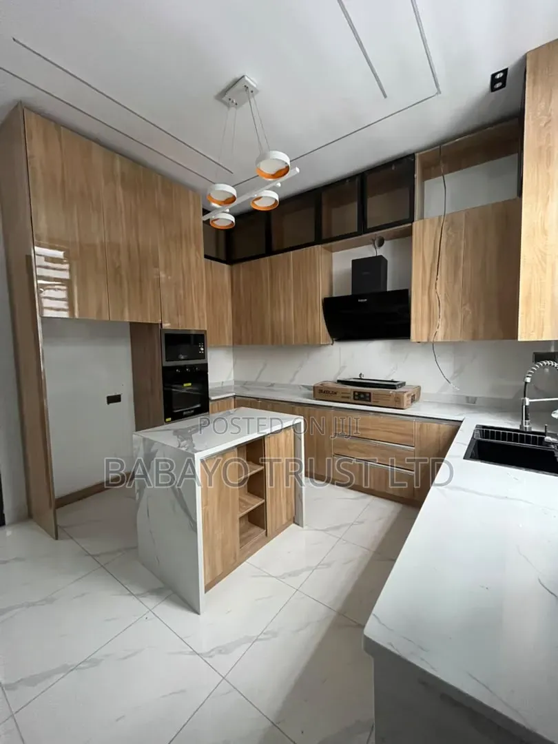 4bdrm Duplex in Orchid Estate, Lekki Phase 2 for sale in Lekki Phase 2