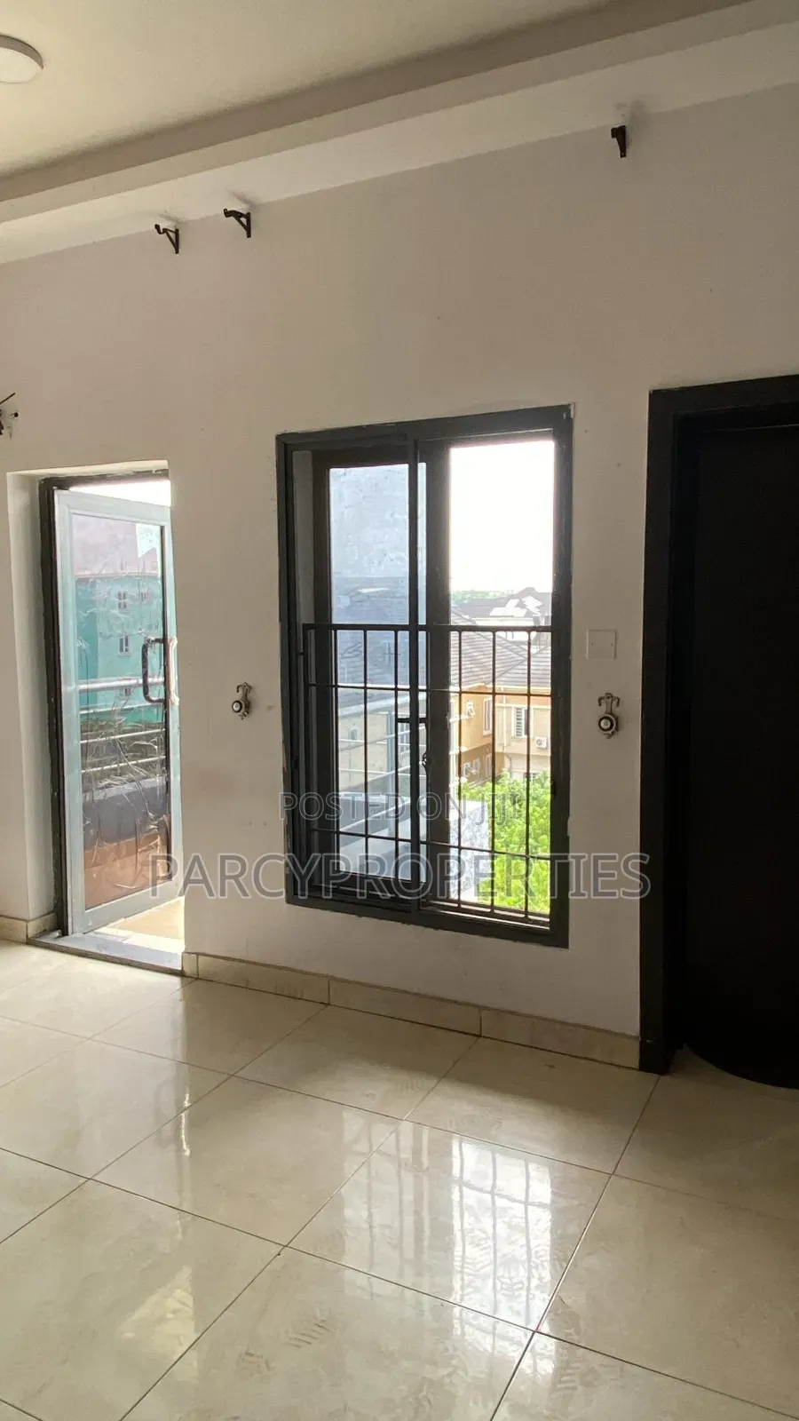 1bdrm Shared Apartment in Oral Estate, Chevron for rent in Chevron