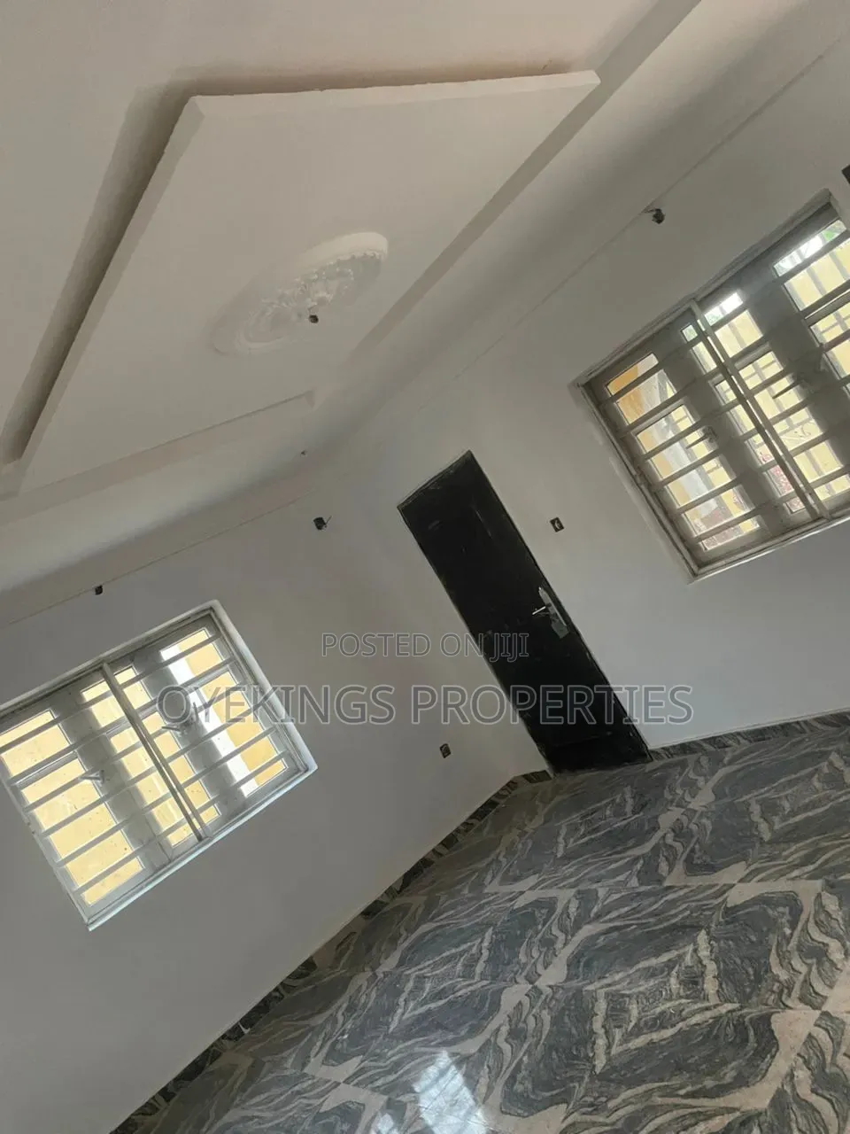 2bdrm Block of Flats in Abado Elewure, Oluyole for rent in Oluyole